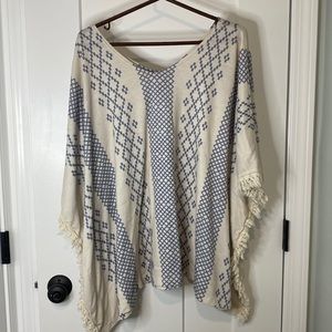 American Rag Blue and White Design Cotton Poncho
Size M/L